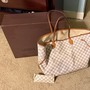 Louis Vuitton Damier Azur Canvas Neverfull Tote in White and Brown Trim w/ coin